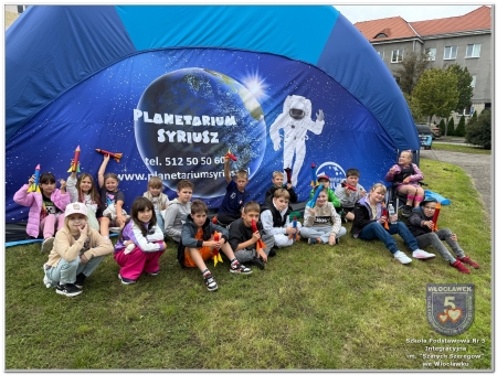 Klasa 3b na I Pikniku Astronomicznym „ASTROBAZA WŁOCŁAWEK”